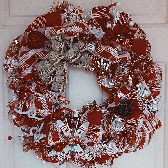 Homemade wreath - Picture 1 of 1